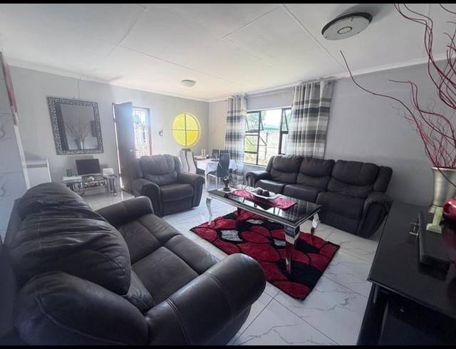 3 BEDROOM HOUSE FOR SALE IN MINNEBRONNE